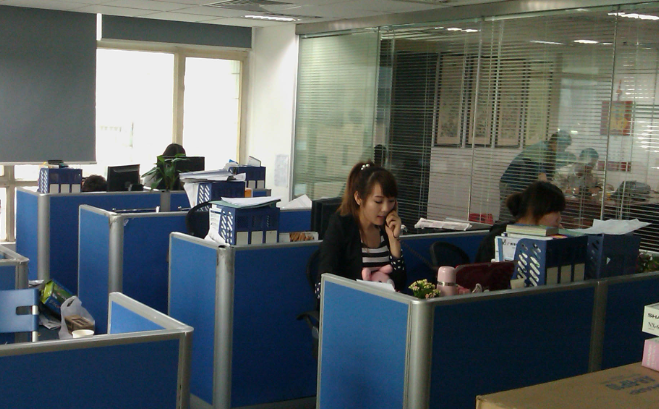 五金建材选购指南：如何选择合适的批发供应商